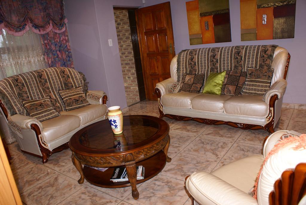 Ekhaya Lodge Pietermaritzburg Luaran gambar